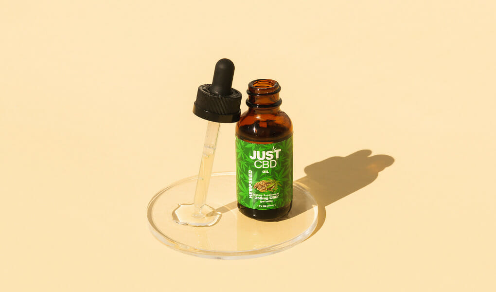 WHAT-IS-CBD-TINCTURE-